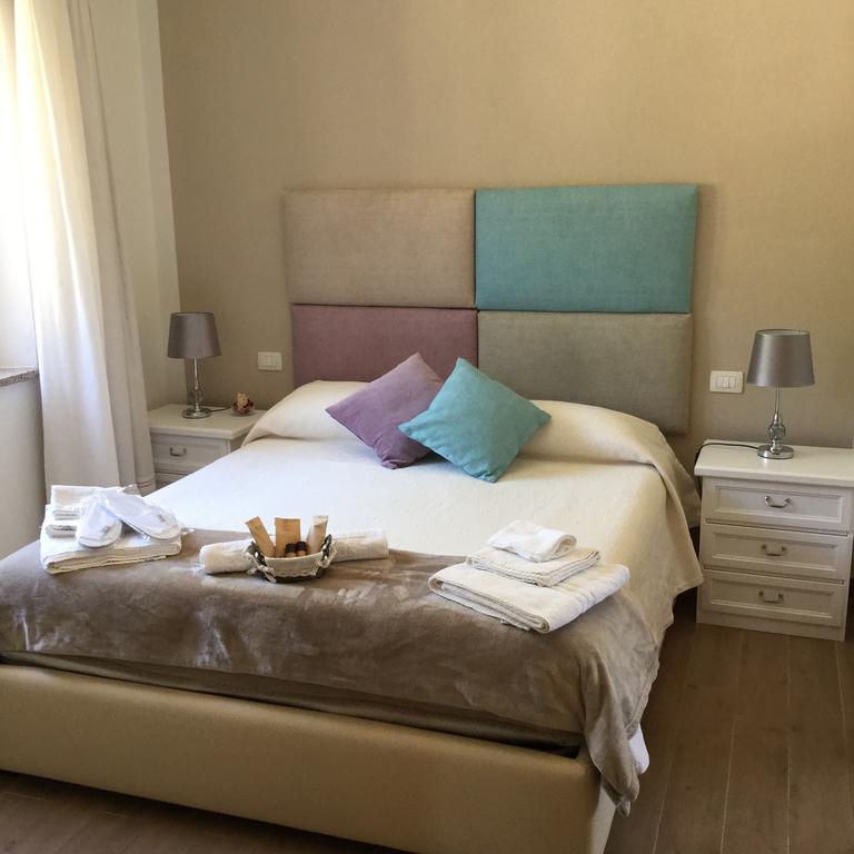 サン・テオドーロ Il Giardino Di Daniela Bed & Breakfast エクステリア 写真
